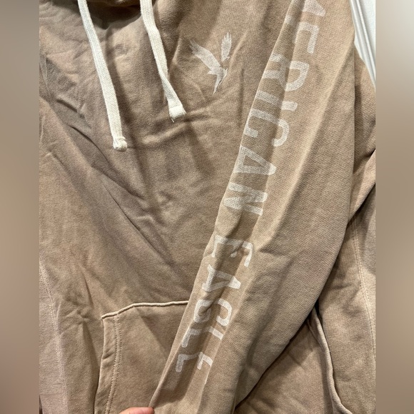 American Eagle Hoodie - Picture 3 of 4
